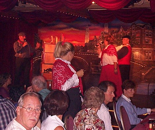 Amsterdam-souper folklorique-2.jpg - 63.54 K