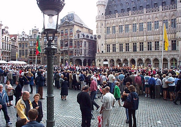 Bruxelles-La Grand'Place-Fete du patrimoine-3.jpg - 101.99 K