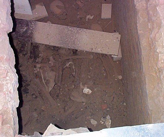 Li�ge-Eglise St-Barth�l�my-Fouilles arch�ologiques.jpg - 57.61 K