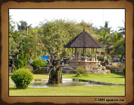 Excursion Tanah Lot (2005)