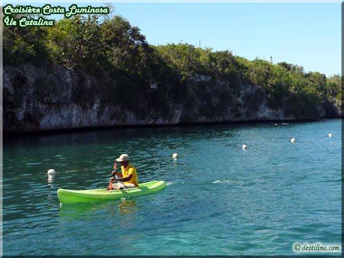 Surveillant si les gens s'éloignent trop en apnée