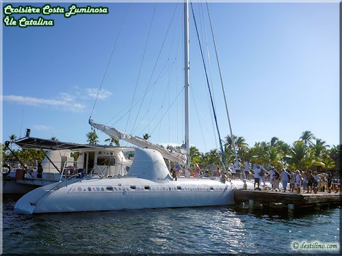 Excursion catamaran