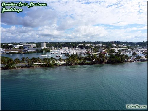 Pointre-à-pitre (port)