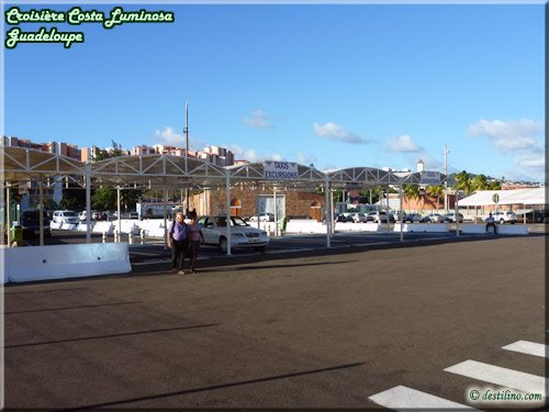 Pointre-à-pitre (port)