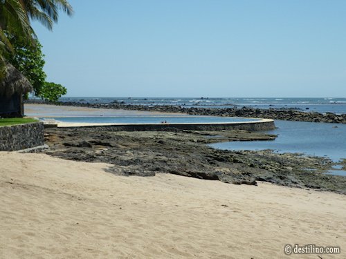 Plage de l'hôtel Marée basse Piscine « Agua Salada » 