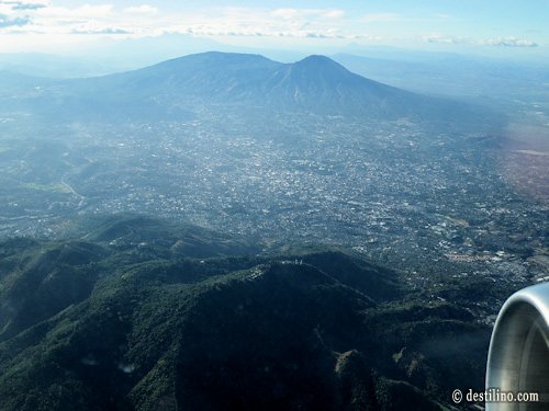 La capitale, San Salvador 