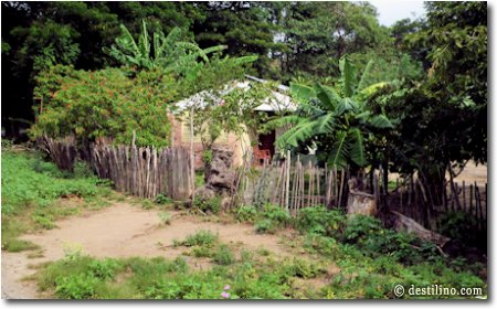 Le petit village de Barranca Honda