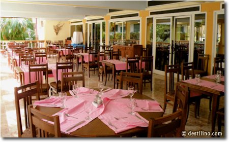 Le restaurant buffet - section extérieure 