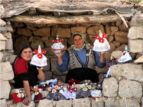 Les vendeurs de petites poupées